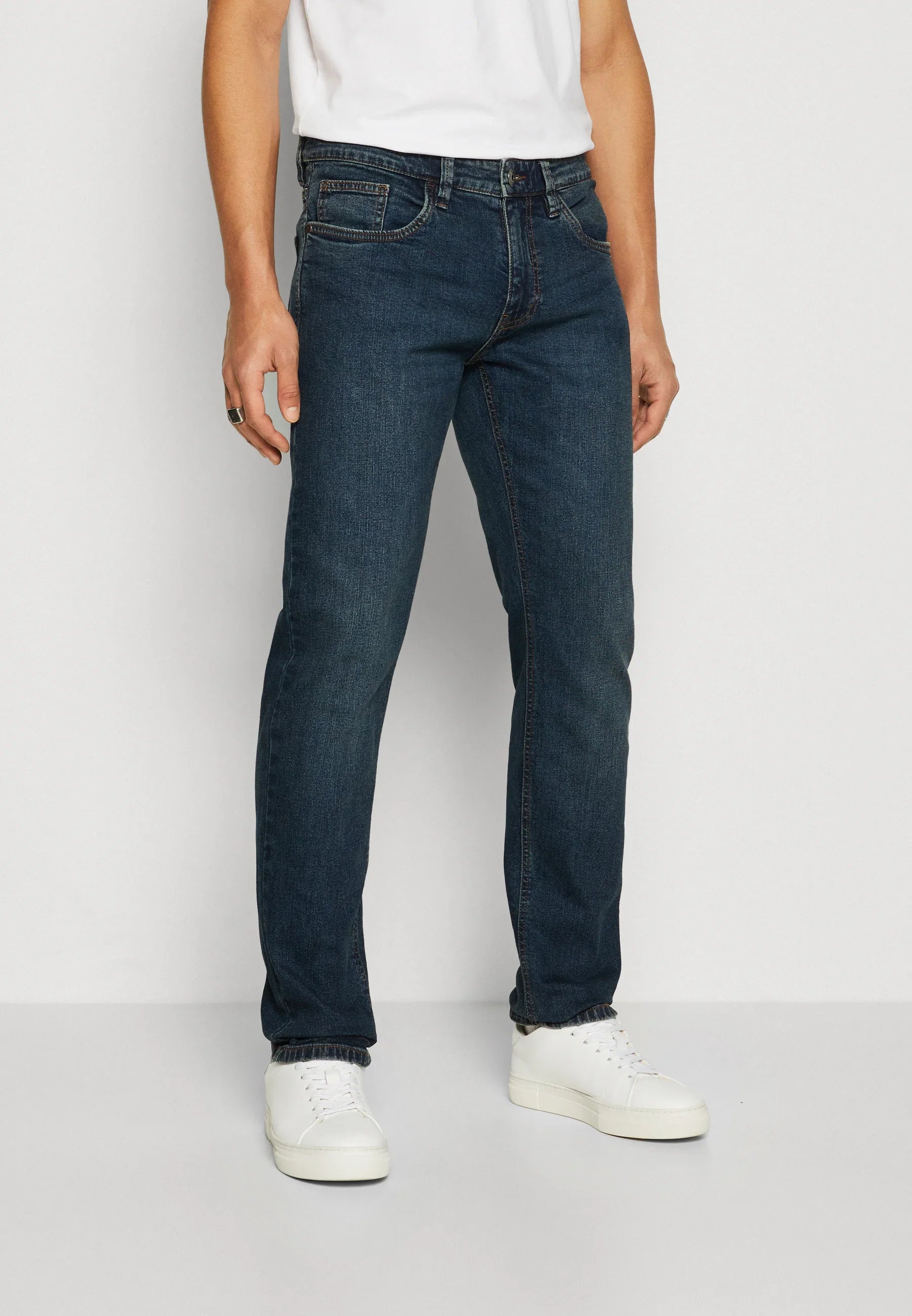 Modiska jeans